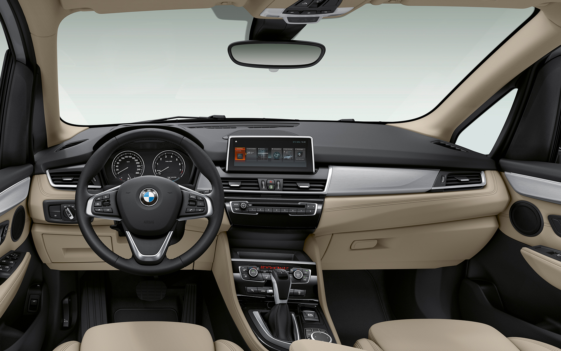 Bmw 2er Active Tourer Bilder Und Videos Bmw De